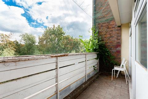 62 Ramsey Street, London, E2 6HU