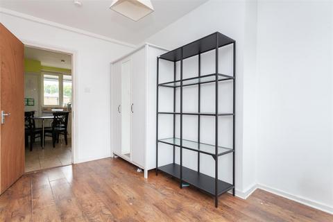62 Ramsey Street, London, E2 6HU