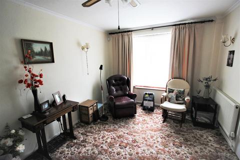 137 Panfield Road, London, SE2 9BY