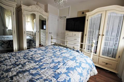 10 Devenish Road, London, SE2 9DA