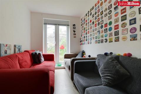 6 bedroom terraced house for sale - Whippingham Road, Brighton