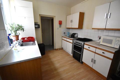 6 bedroom terraced house for sale, Grosvenor Road, Skegness, PE25