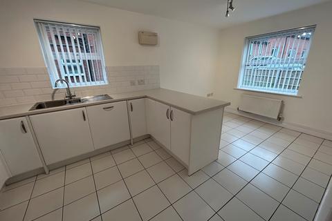 4 bedroom detached house to rent, Manor School View, Overseal, Swadlincote, DE12