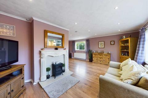 3 bedroom detached bungalow for sale - Cherry Tree Close, Benllech,Isle of Anglesey