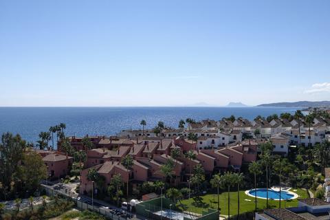 3 bedroom apartment, Estepona, Malaga, Spain