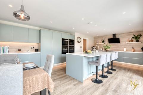 The Oaklands Bouts Lane, Holberrow Green, Redditch, B96 6JX