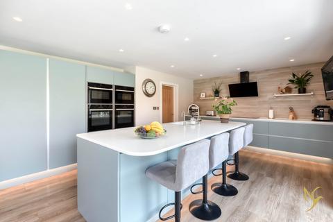 The Oaklands Bouts Lane, Holberrow Green, Redditch, B96 6JX