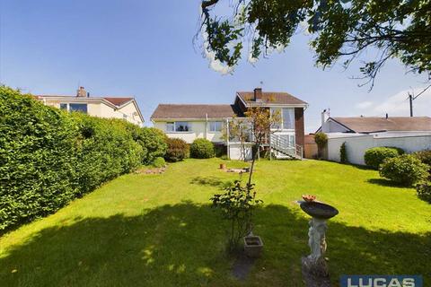 3 bedroom detached house for sale, Grugwen,Bryn Y Mor Road, Valley,Isle of Anglesey