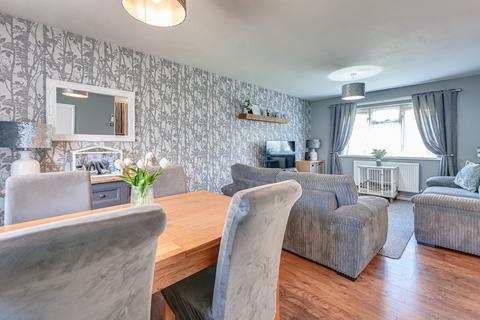 5 Carmania Close, Shoeburyness, Southend-on-sea, SS3 9YZ