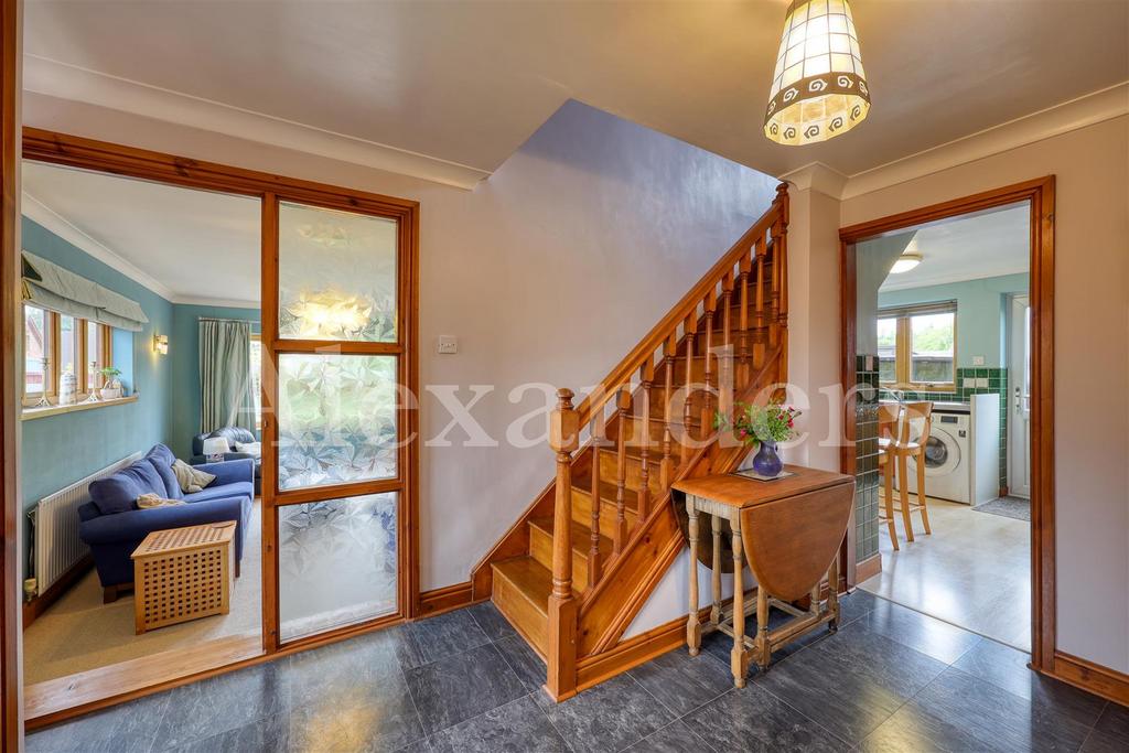 Hinckley Road, Stoke Golding 3 bed detached house £450,000