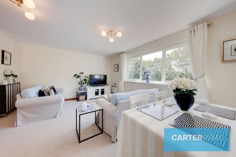 undefined, Rayleigh Road, Leigh On Sea, SS9