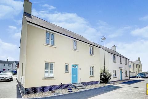 4 bedroom detached house for sale - Lle Crymlyn, Llandarcy, Neath, SA10