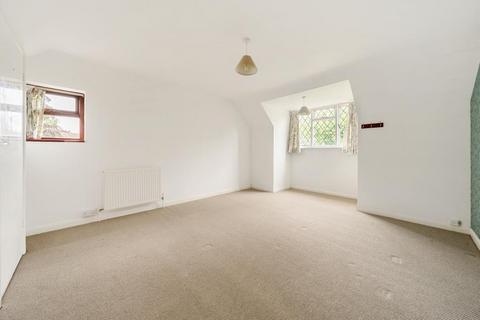 138 Berkeley Avenue, Chesham, HP5 2RT