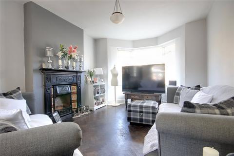4 bedroom end of terrace house for sale - Mandeville Road, Enfield, EN3