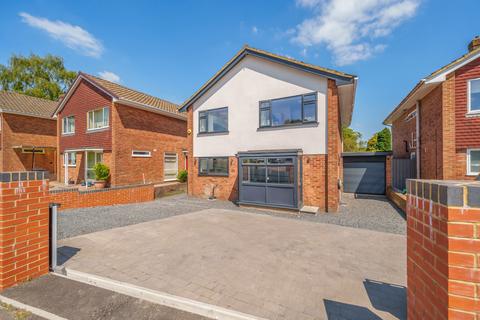 4 bedroom detached house for sale - Priors Dean Road, Winchester, Hampshire, SO22