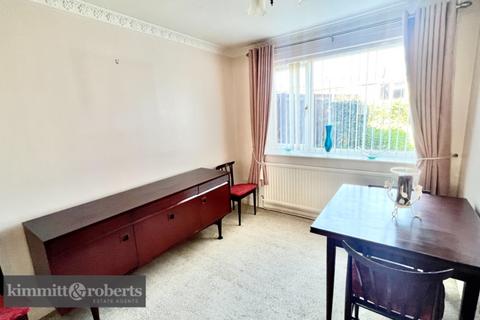 3 bedroom end of terrace house for sale - Moorsfield, Houghton le Spring, Tyne and Wear, DH4