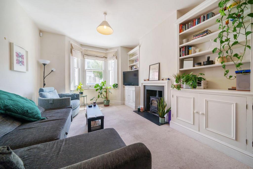 Farlton Road, Earlsfield 4 bed terraced house for sale £1,175,000