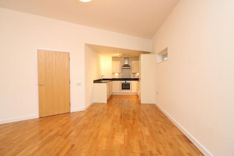 2 bedroom flat to rent, Stevenage Road, Hitchin, SG4