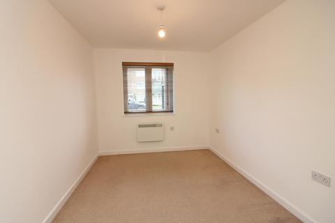 2 bedroom flat to rent, Stevenage Road, Hitchin, SG4