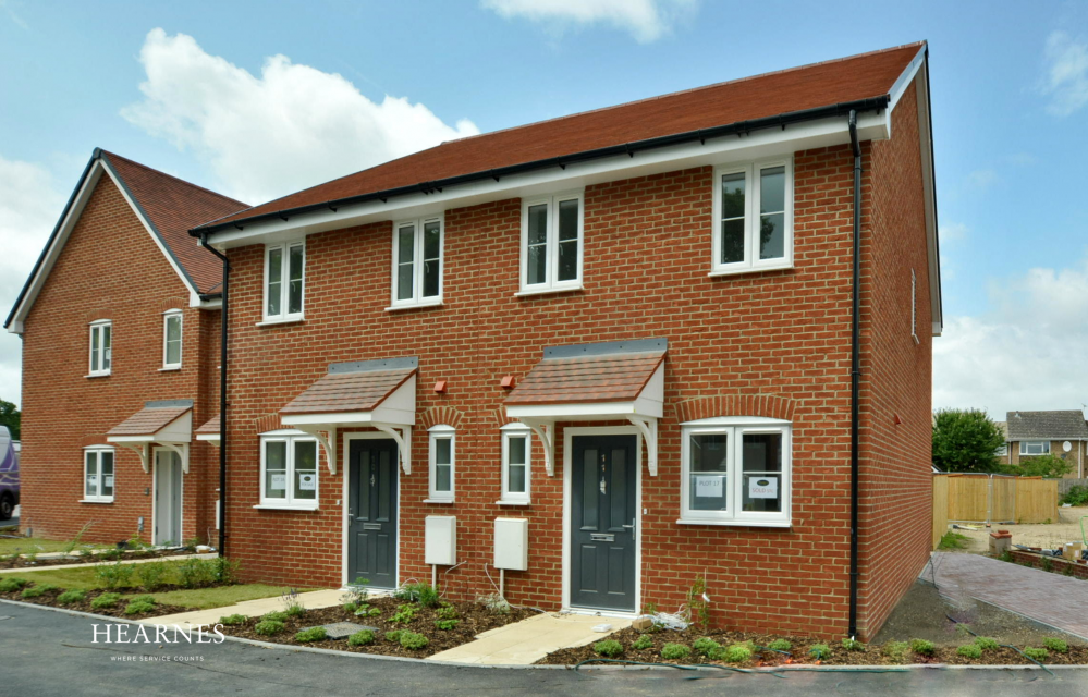 Violet Farm Development, Wimborne Road, Corfe Mullen, BH21 3DJ 2 bed