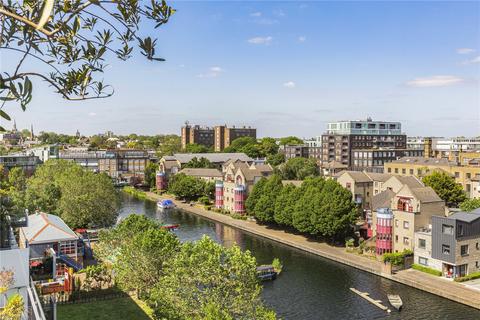 3 bedroom apartment to rent, Graham Street, London, N1