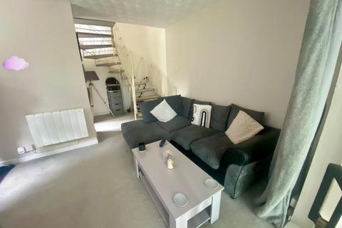 1 bedroom semi-detached house to rent, Crewe, Cheshire, CW2