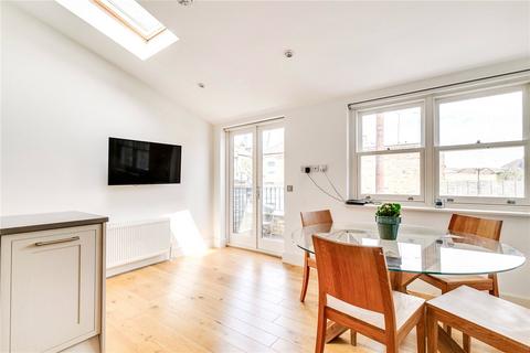 2 bedroom apartment to rent - Tonsley Hill, London, SW18