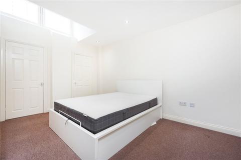 3 bedroom apartment for sale, Westbourne Road, London, N7