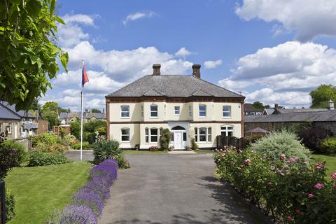 5 bedroom equestrian property for sale - St. Marys Square, Newmarket CB8