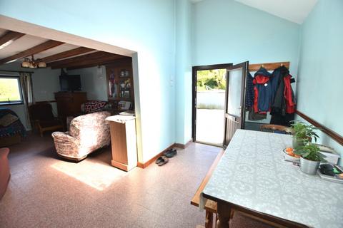 Farm for sale - Rhos SA44