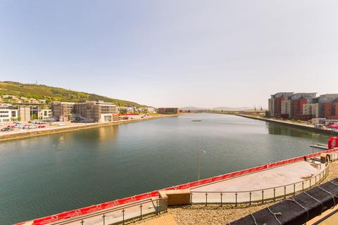 1 bedroom flat for sale, Altamar, Marina, Swansea, SA1