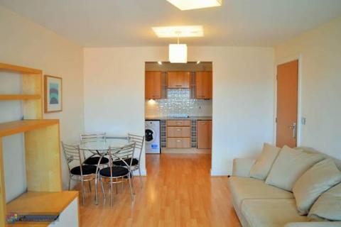 2 bedroom flat to rent, Royal Plaza, 2 Westfield Terrace, Sheffield, South Yorkshire, S1