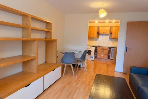 2 bedroom flat to rent, Royal Plaza, 2 Westfield Terrace, Sheffield, South Yorkshire, S1