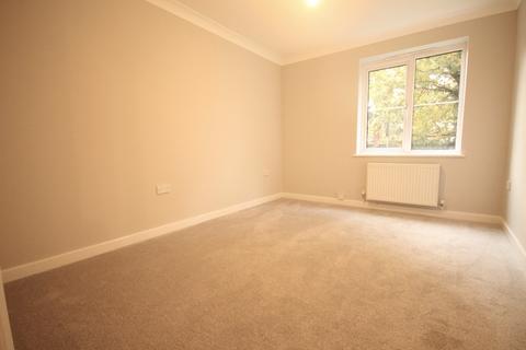 2 bedroom apartment to rent, Frensham Lane, Lindford