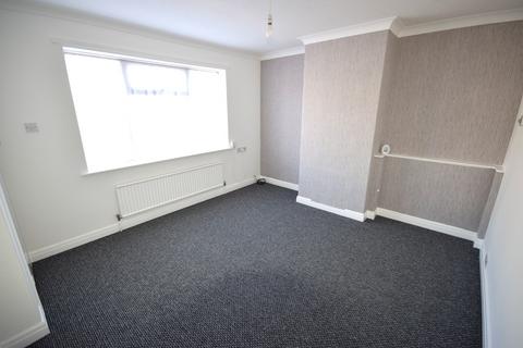 8 Beverley Grove, Skegness, PE25 3RA