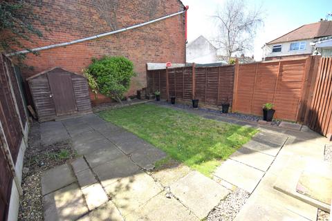 8 Beverley Grove, Skegness, PE25 3RA