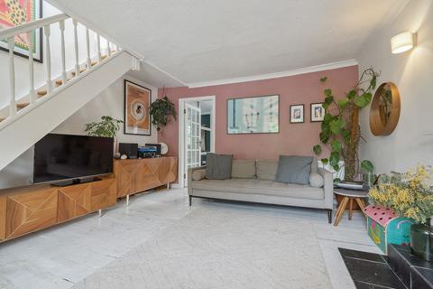 3 bedroom apartment for sale - Polnoon Street, Eaglesham, East Renfrewshire, G76 0BH