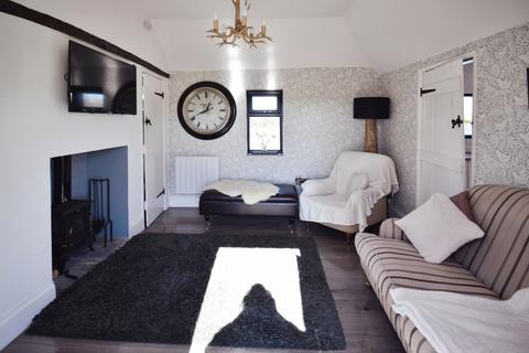 2 bedroom detached house for sale, Low Gate Road, Scremby PE23