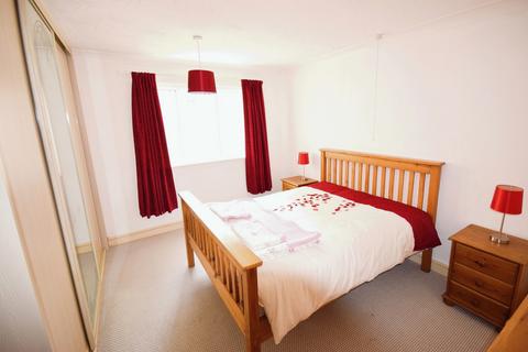 2 bedroom flat for sale, Sutton Court, Skegness PE25