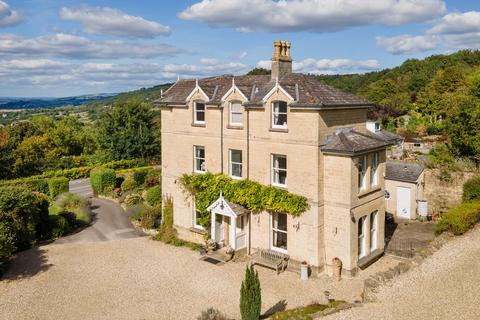 6 bedroom detached house for sale, Cleeve Hill, Cheltenham, Gloucestershire, GL52