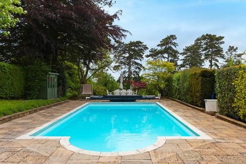 6 bedroom detached house for sale, Cleeve Hill, Cheltenham, Gloucestershire, GL52