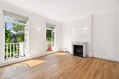 3 bedroom maisonette for sale, Lawn Crescent, Kew, Richmond, Surrey