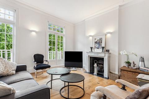 3 bedroom maisonette for sale, Lawn Crescent, Kew, Richmond, Surrey