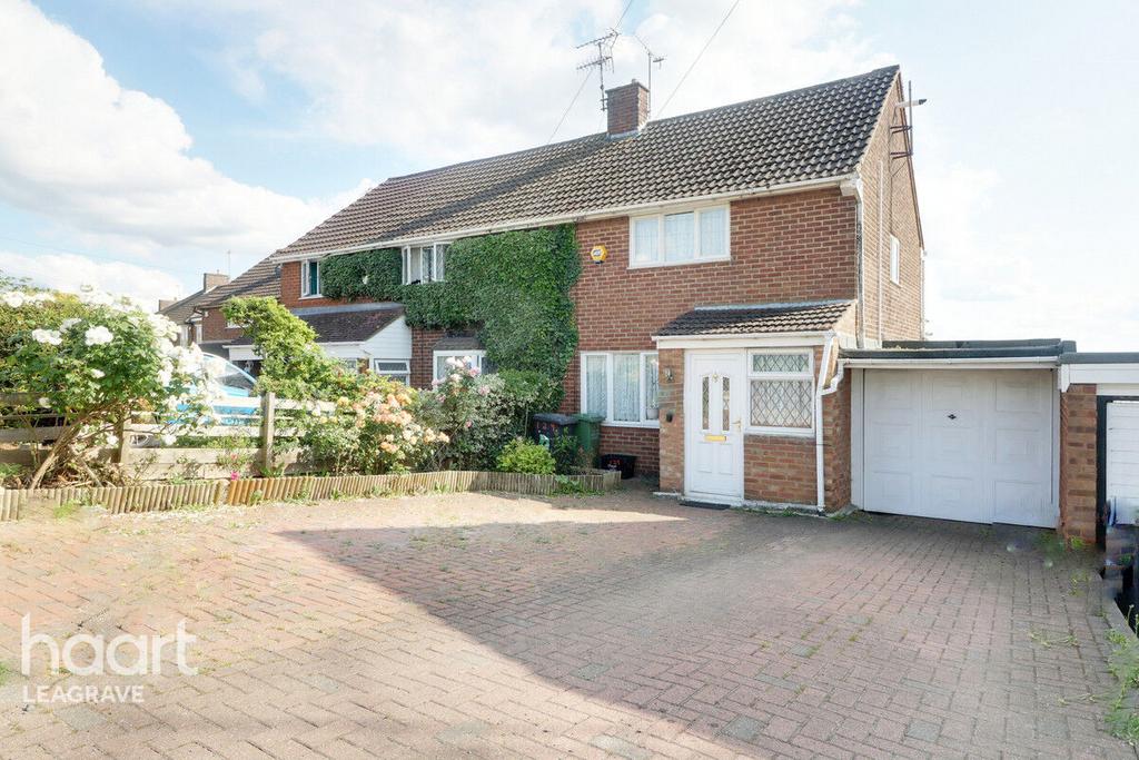 Grampian Way, Luton 3 bed semidetached house for sale £325,000