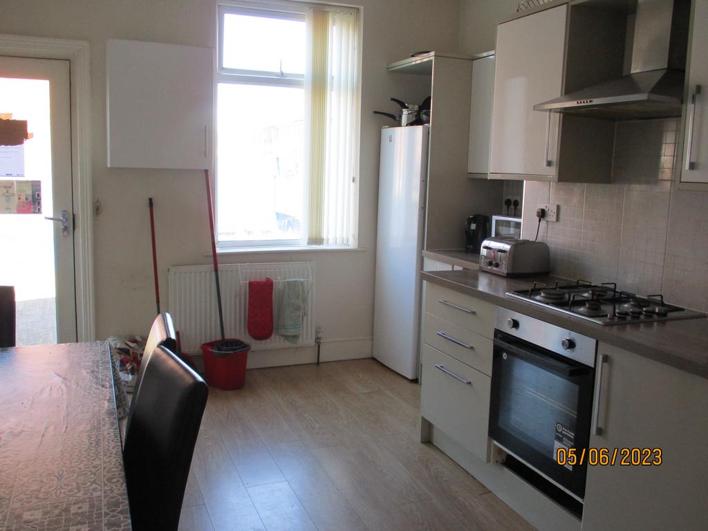 Kitchen  79