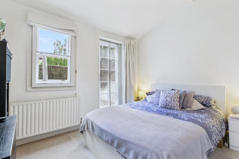 2 bedroom flat for sale - Chelsham Road, Clapham, London, SW4