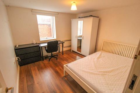 2 bedroom flat for sale, Pudding Chare, City Centre, Newcastle upon Tyne, Tyne and Wear, NE1 1UD