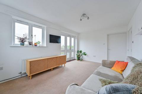 1 bedroom flat for sale - Styles Gardens, Brixton, London, SW9