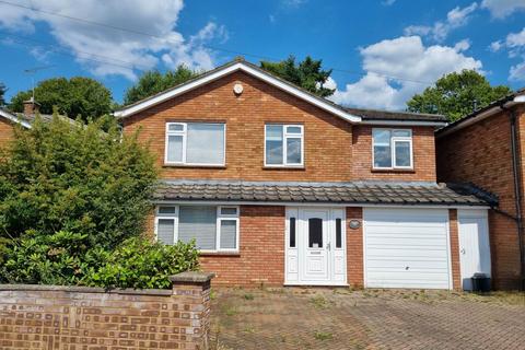 4 bedroom detached house for sale, Hall Gardens. Colney Heath. St Albans.