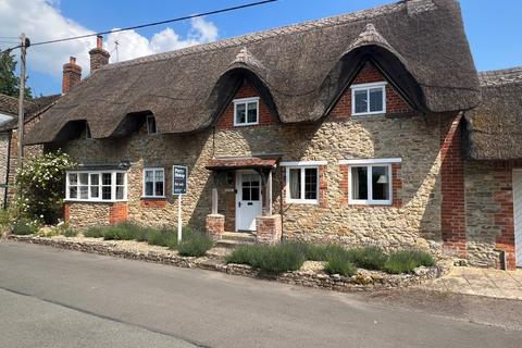 3 bedroom detached house for sale, The Holloway Road, Great Coxwell, Faringdon, SN7